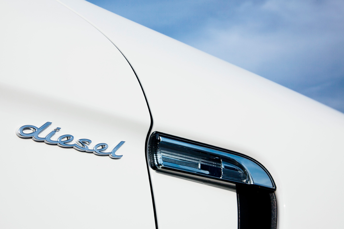 Porsche Panamera Diesel badge