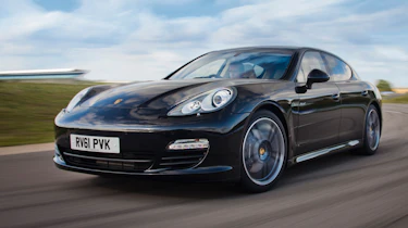 Porsche Panamera Diesel front cornering