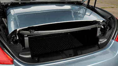 Peugeot 308 CC 1.6 e-HDi Active boot