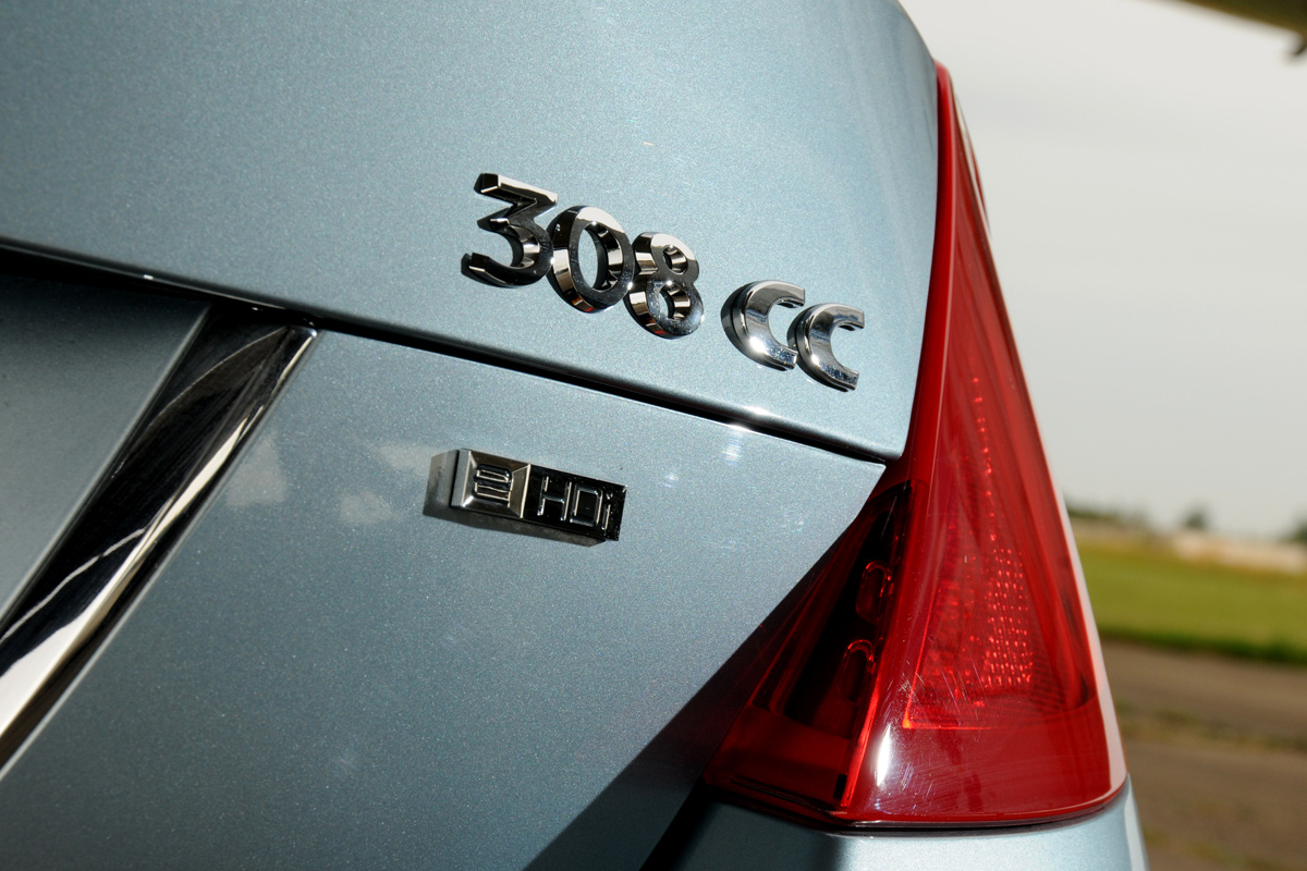 Peugeot 308 CC 1.6 e-HDi Active badge