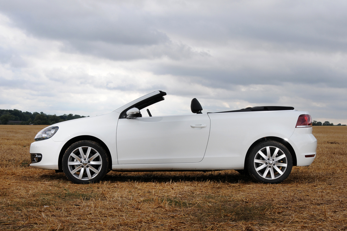 Volkswagen Golf Cabriolet 1.6 TDI SE profile
