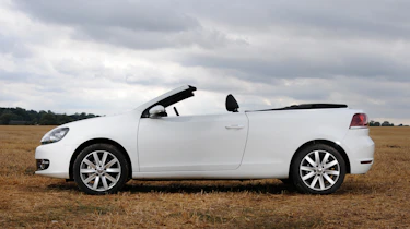 Volkswagen Golf Cabriolet 1.6 TDI SE profile