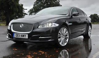 Jaguar XJ L front three-quarters