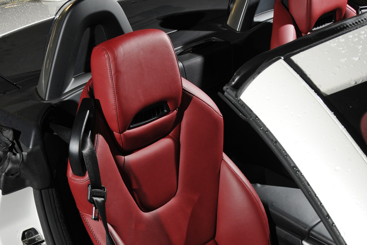 Mercedes SLK 250 seats