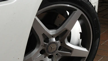 Mercedes SLK 250 wheel