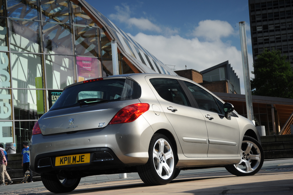 Peugeot 308 rear three-quarters