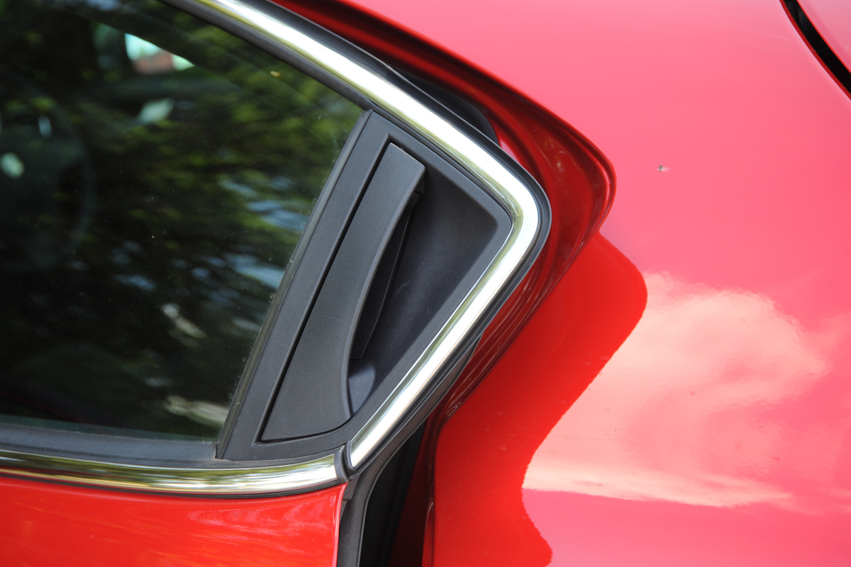 Alfa Romeo Giulietta door handles