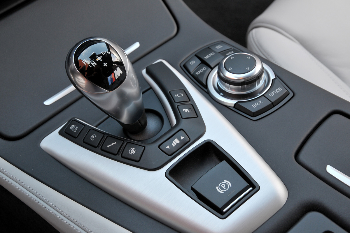 BMW M5 interior detail