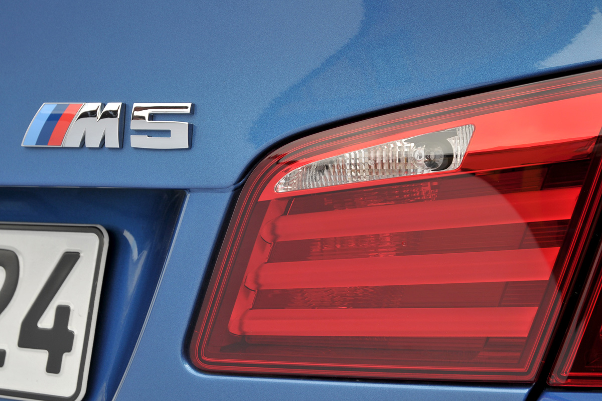 BMW M5 badge