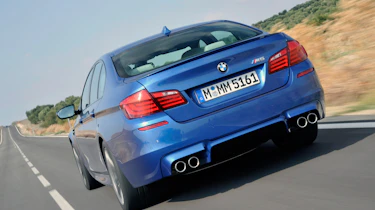BMW M5 rear tracking