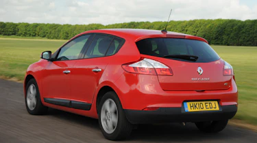 Renault Megane rear tracking