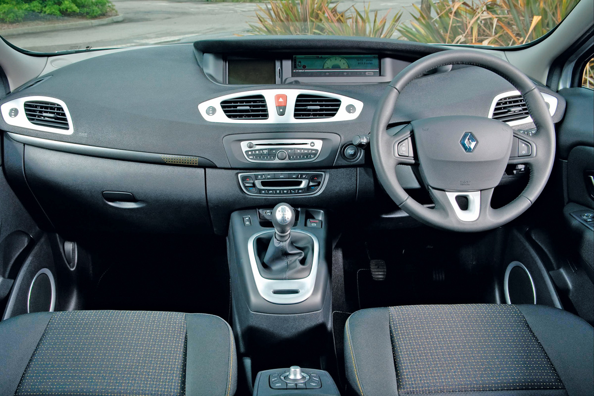 Renault Scenic dash