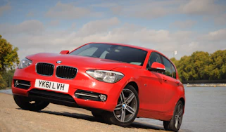 BMW 116i Sport front three-quarters