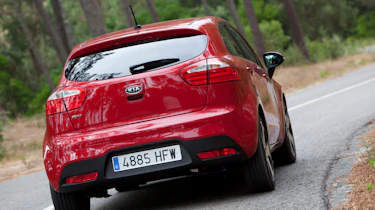 Kia Rio 1.4 CRDi rear cornering