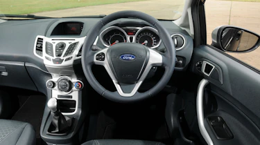 Ford Fiesta Centura 1.25 dash