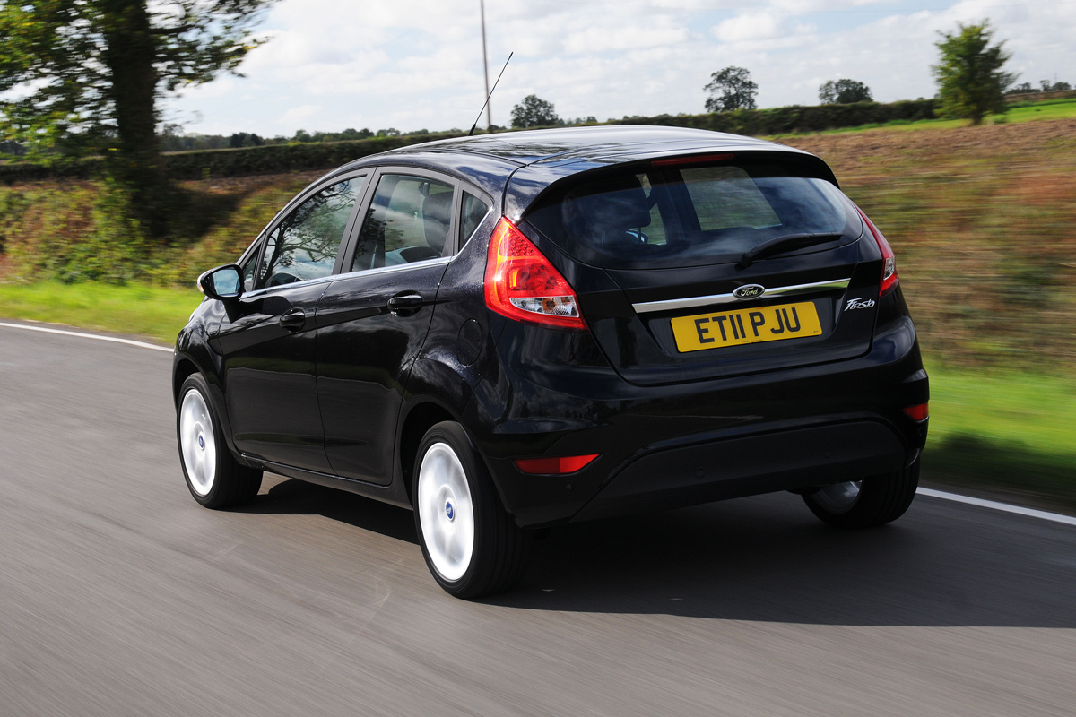Ford Fiesta Centura 1.25 rear tracking