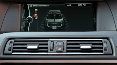 BMW 520d Efficient Dynamics reversing camera