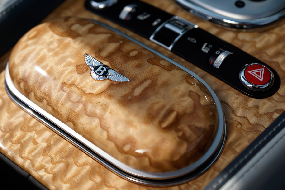 Bentley Continental GTC detail