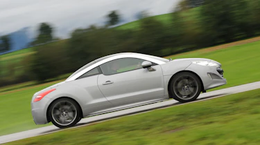 Peugeot RCZ 200THP GT panning