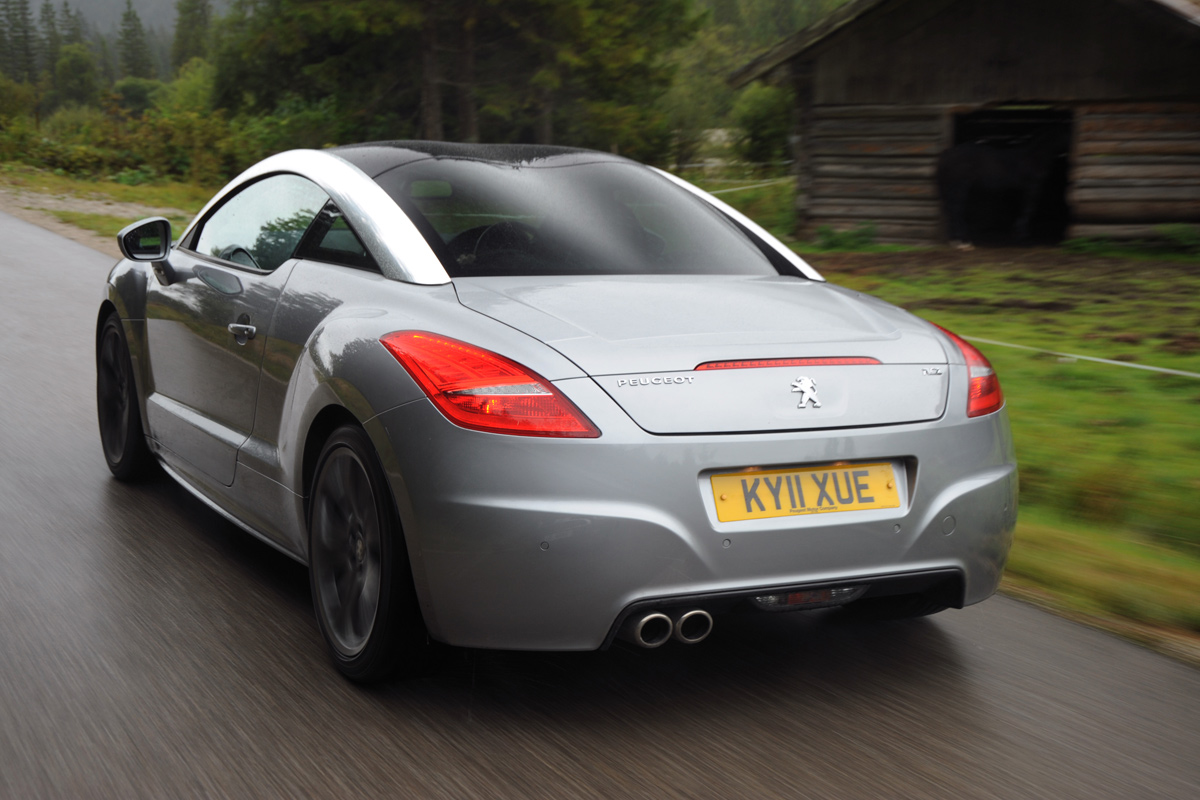 Peugeot RCZ 200THP GT rear tracking