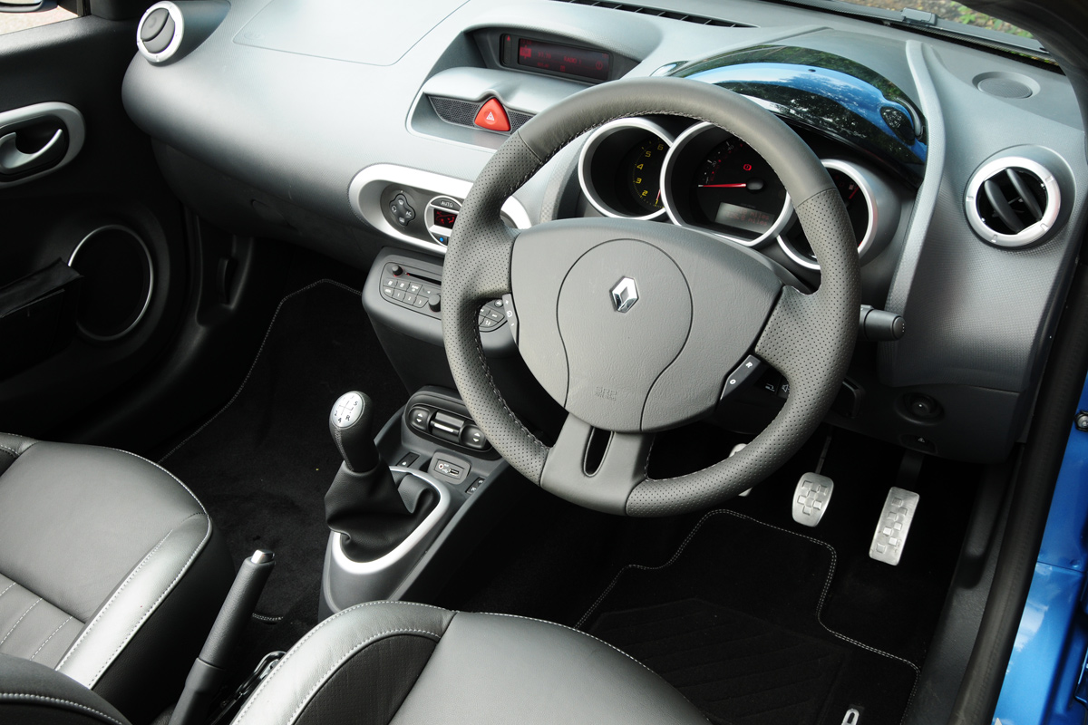 Renault Wind dash