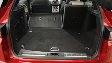 Range Rover Evoque SD4 Dynamic 5dr boot