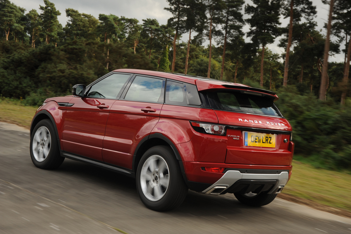 Range Rover Evoque SD4 Dynamic 5dr rear tracking