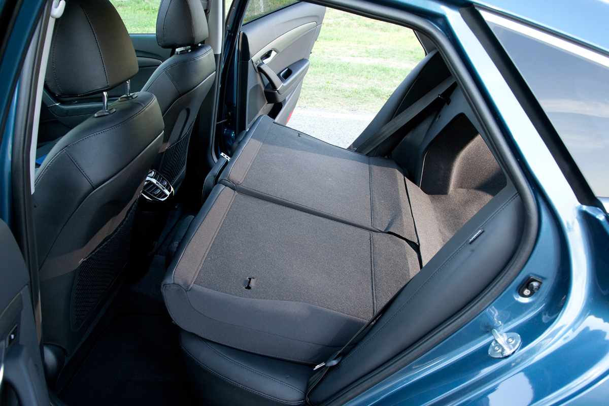 Hyundai i40 rear seats