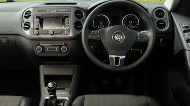 VW Tiguan 2.0 TDI 140 SE dash