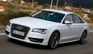 Audi S8