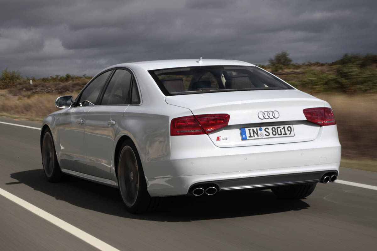 Audi S8