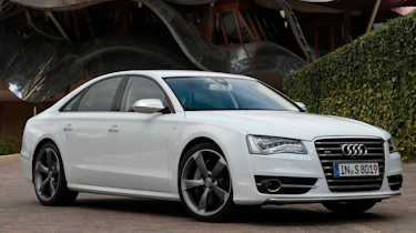 Audi S8