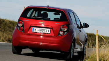 Chevrolet Aveo 1.3 VDCi Eco rear cornering