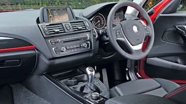 BMW 118d dash