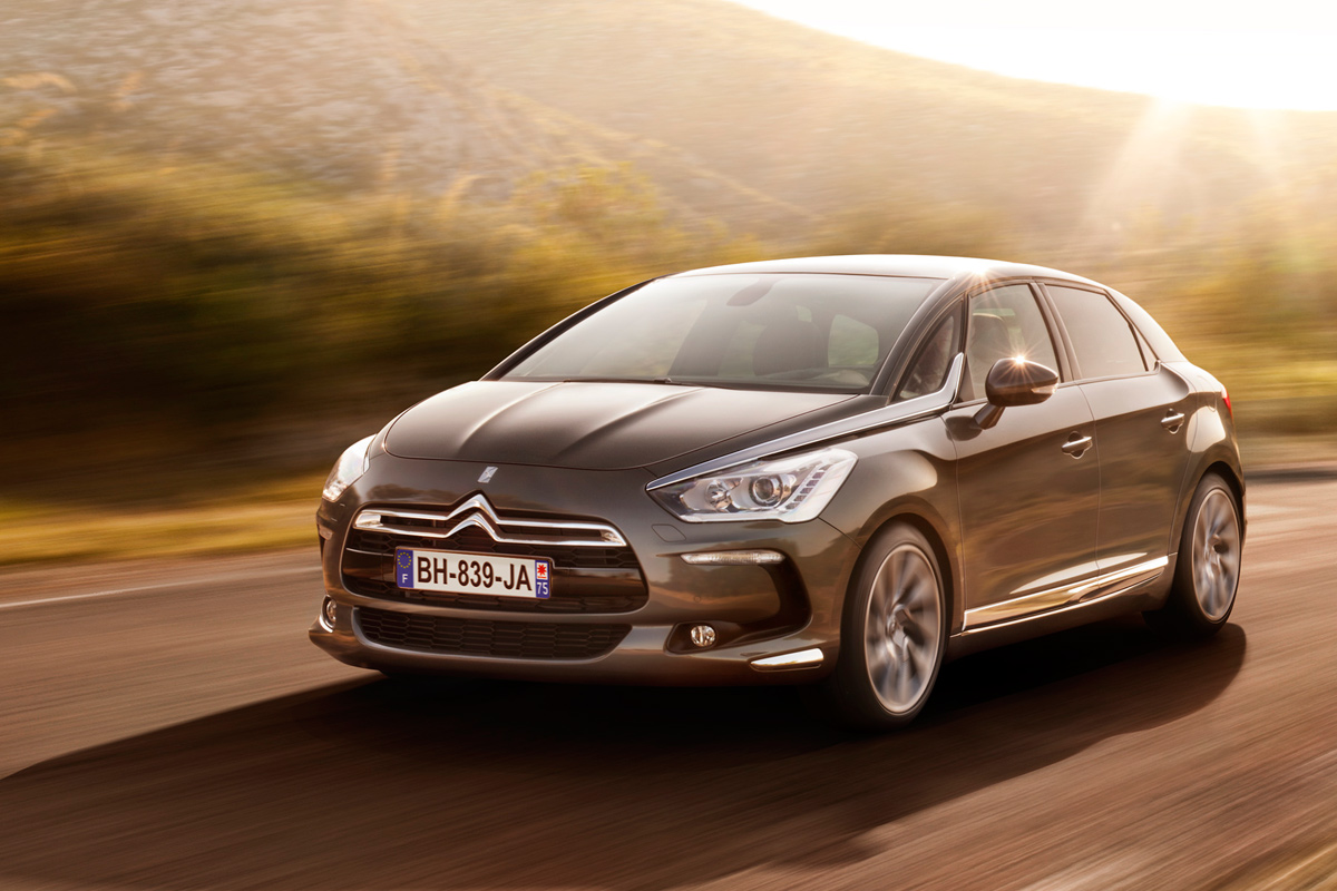 Citroen DS5 2.0 HDi front tracking