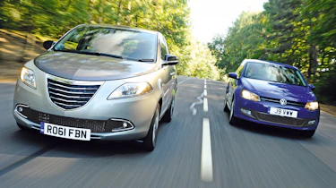 Chrysler Ypsilon TwinAir vs Volkswagen Polo 1.4