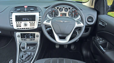 Chrysler Delta dash