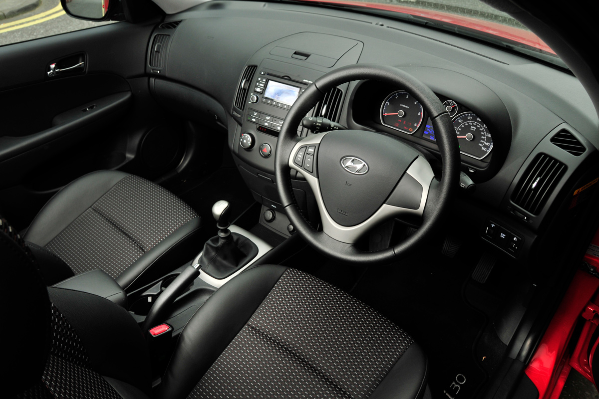 Hyundai i30 Hatchback dash