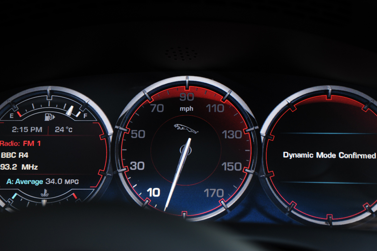 Jaguar XJ 3.0 diesel detail