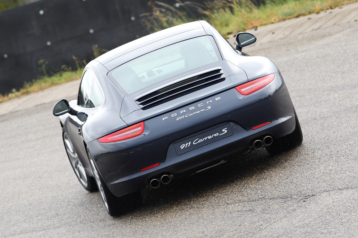 Porsche 911 rear