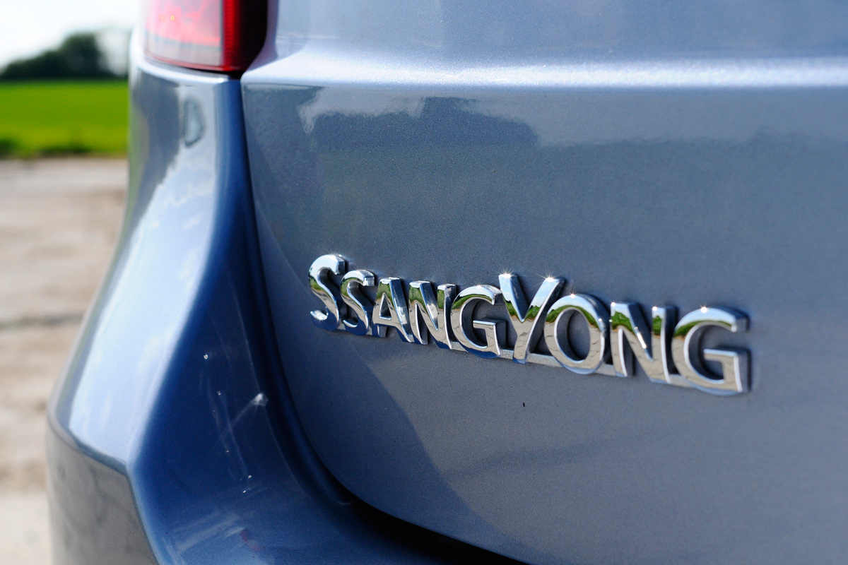 SsangYong Korando badge
