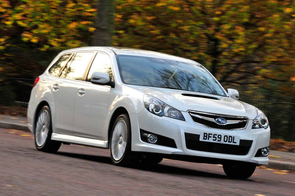 Subaru Legacy front cornering