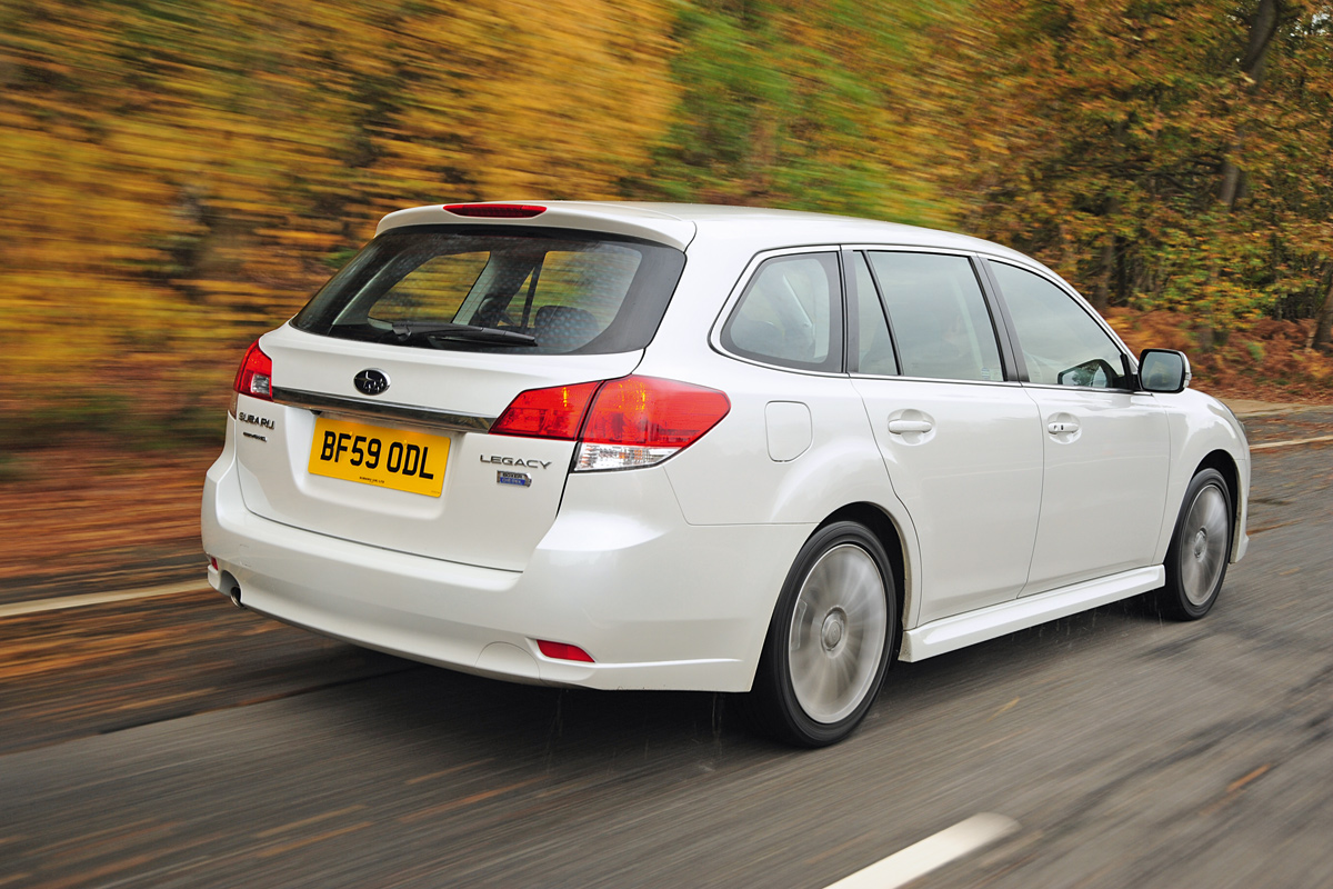 Subaru Legacy rear tracking