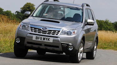 Subaru Forester front cornering