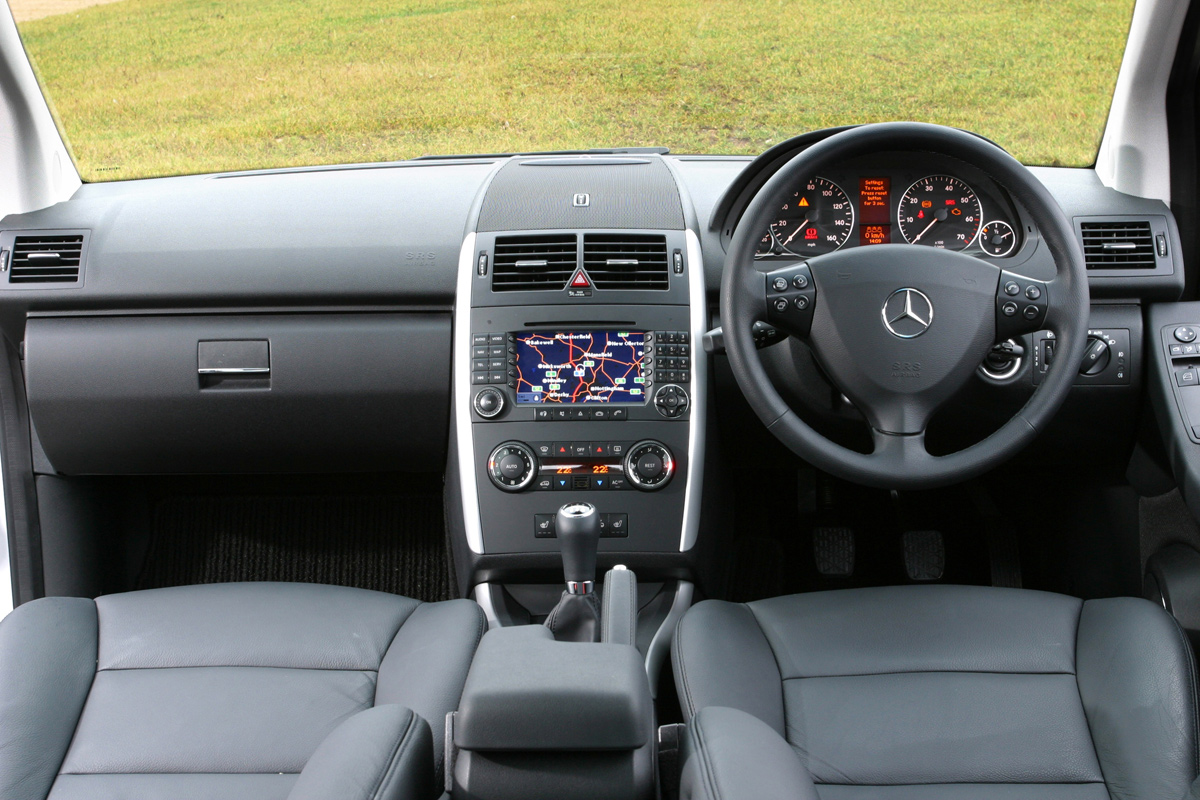 Mercedes A-Class dash