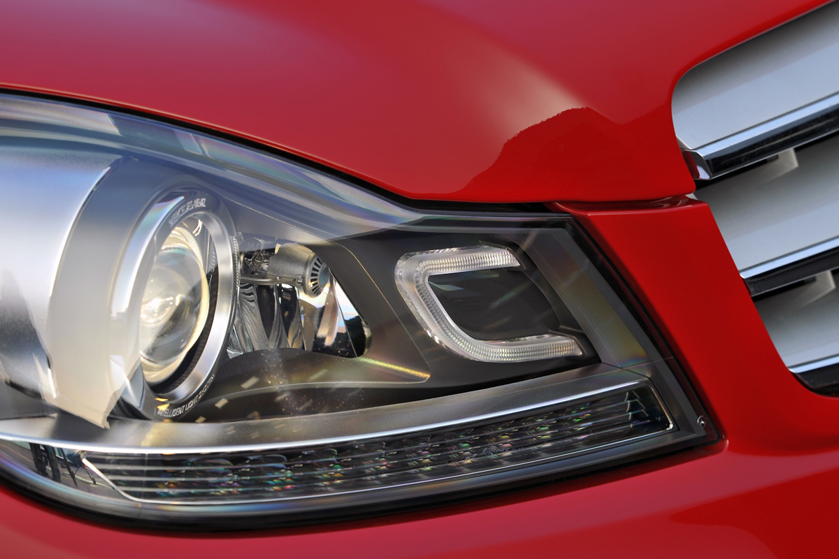 Mercedes C-Class Estate detail