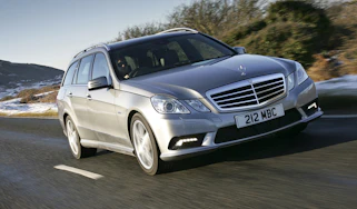 Mercedes E-Class Estate front tracking