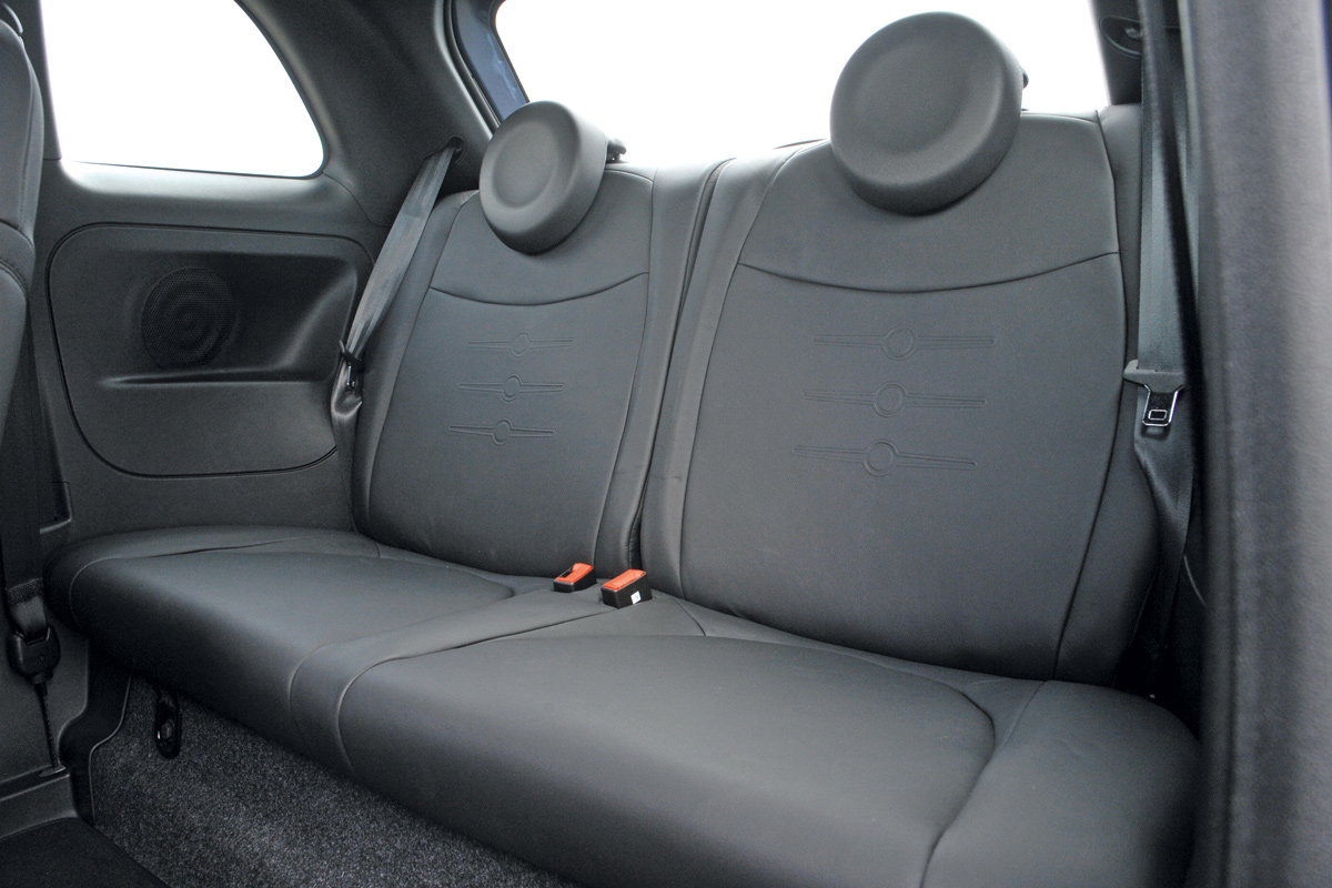 Fiat 500 TwinAir rear seats