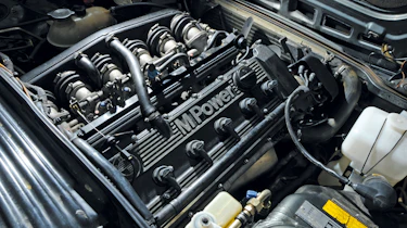 BMW M635 CSi engine