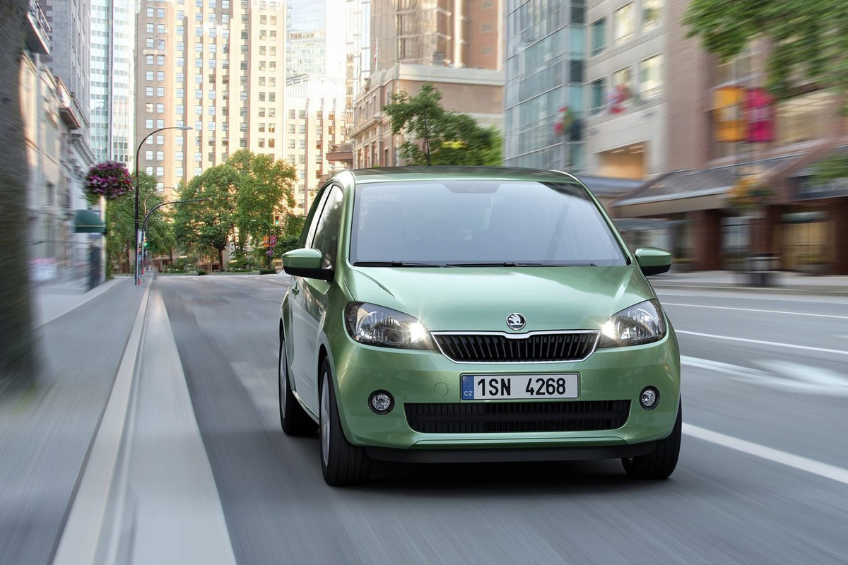 Skoda CitiGo front tracking